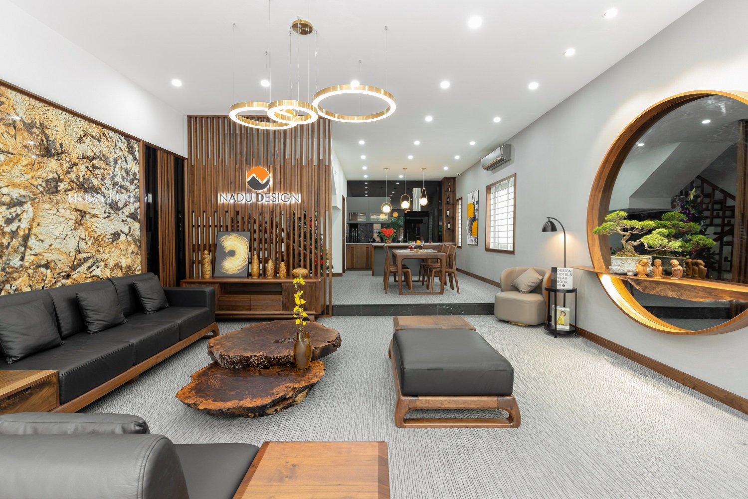 Căn hộ với chi phí phần nội thất gỗ có giá 200 triệu đồng đẹp cuốn hút theo  phong cách tối giản ở Hà Nội