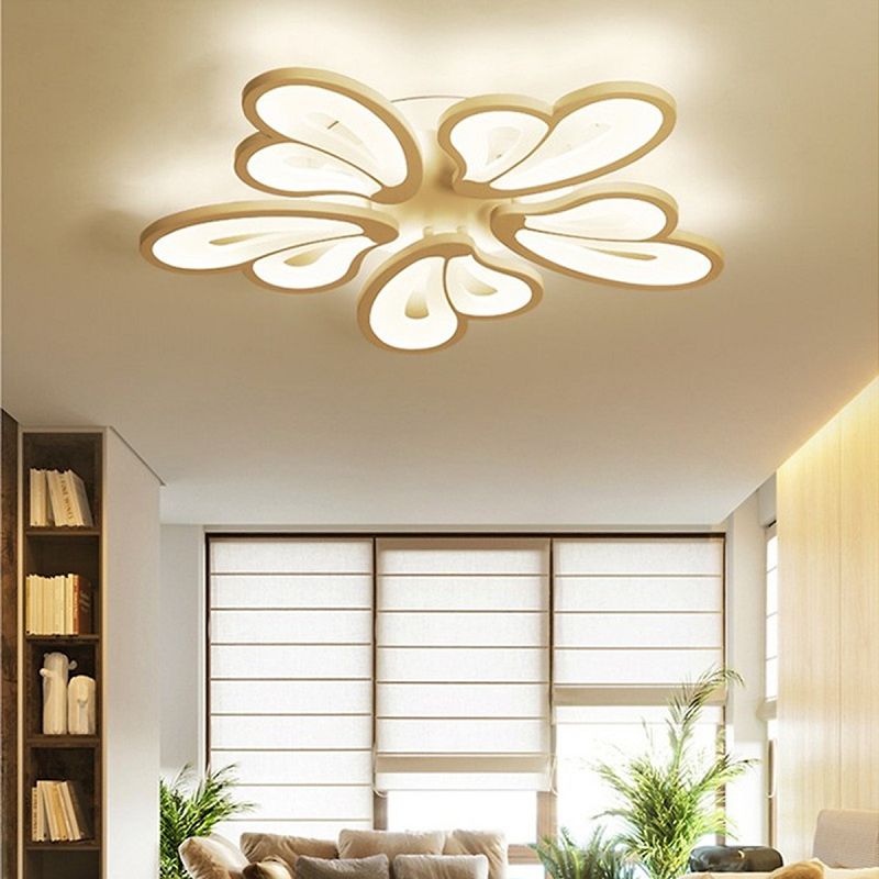 Đèn phòng khách LED mang đến không khí ấm áp và hiện đại cho căn phòng của bạn. Năm 2024, đèn phòng khách LED được trang bị thêm nhiều chức năng thông minh, giúp bạn dễ dàng điều chỉnh độ sáng và màu sắc tùy ý. Hãy chọn ngay một chiếc đèn phòng khách LED tốt nhất phù hợp với thiết kế nội thất của bạn!